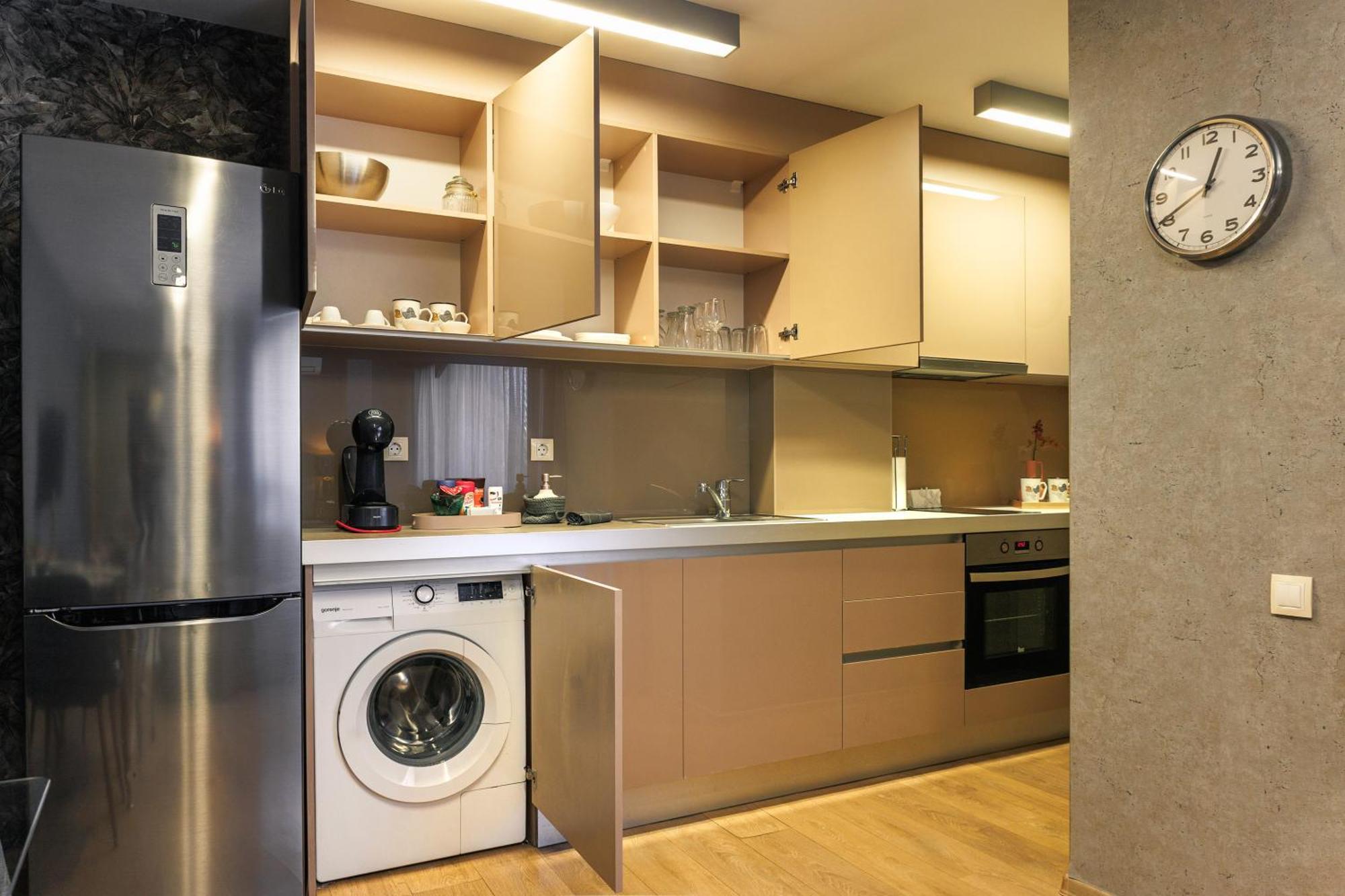 City Center Apartments With Parking プロヴディフ エクステリア 写真
