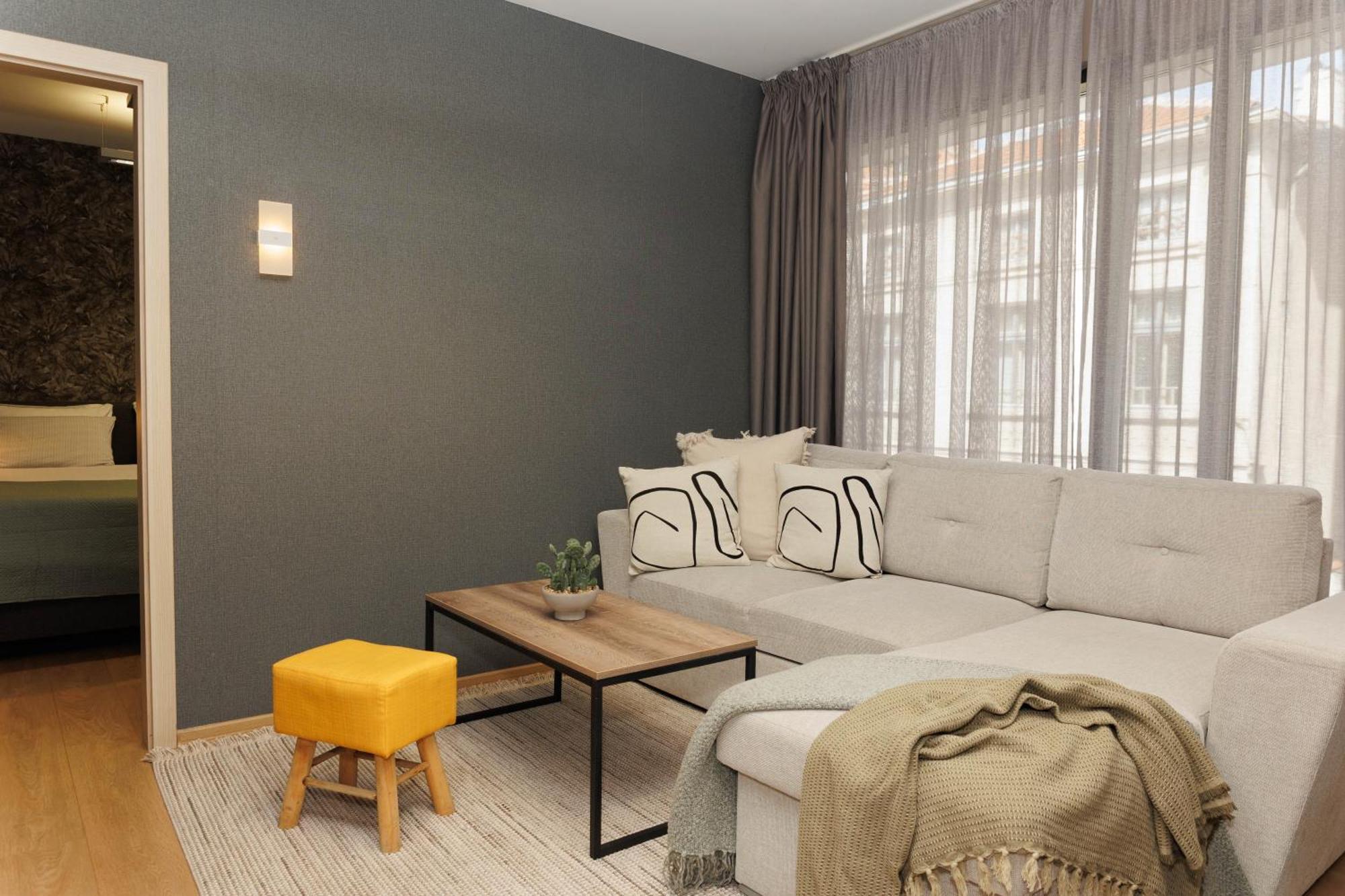 City Center Apartments With Parking プロヴディフ エクステリア 写真